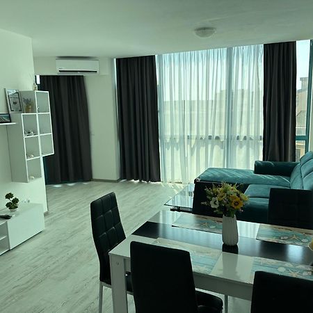 Spacious And Cozy Apartment In Complex Del Sol Primorsko Exterior photo